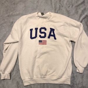 USA Crew Neck